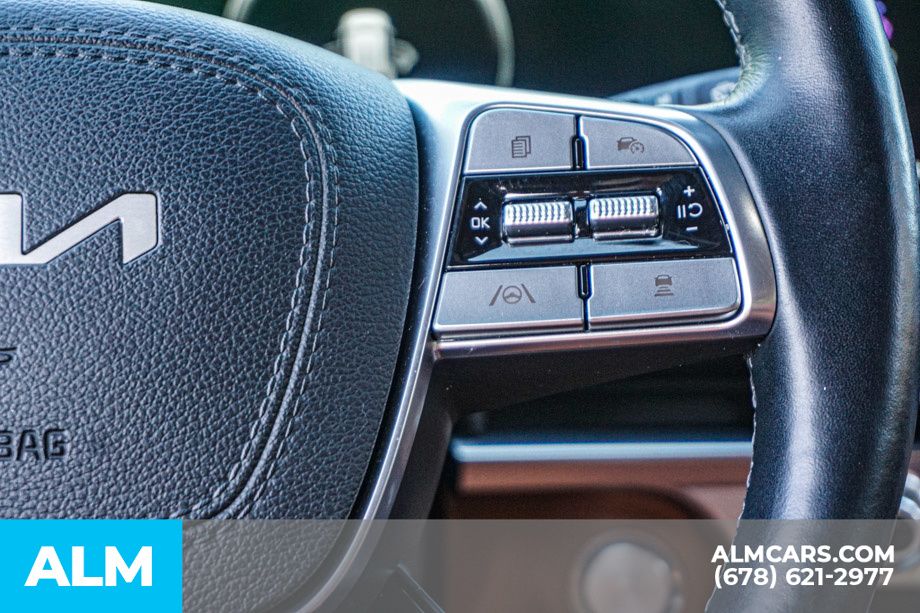 Used 2024 Green Kia SX-Prestige X-Pro image 32