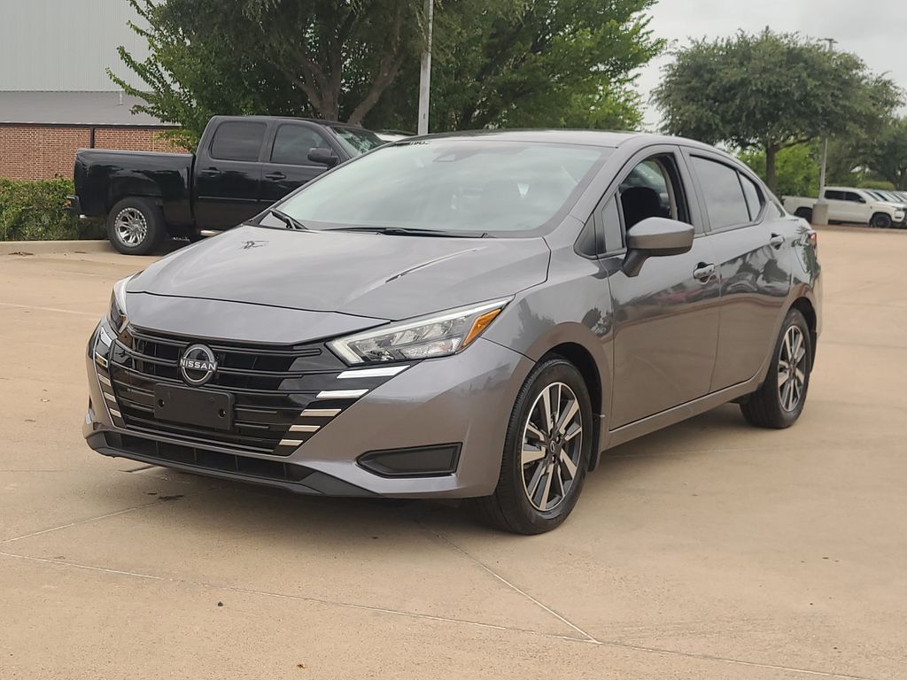 Gray (Gun Metallic) 2025 Nissan Versa Sedan Front-Wheel Drive Continuously Variable Transmission