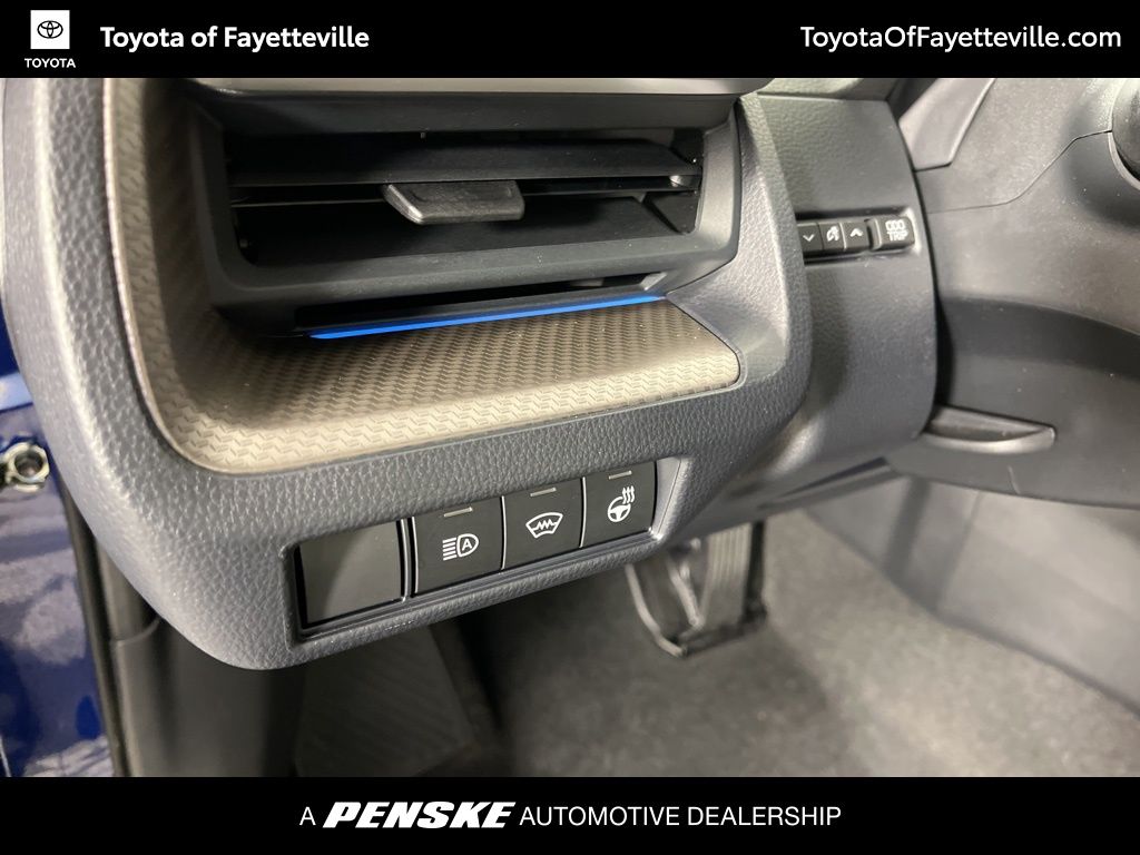 Thumbnail: 2024 Toyota Prius - 27