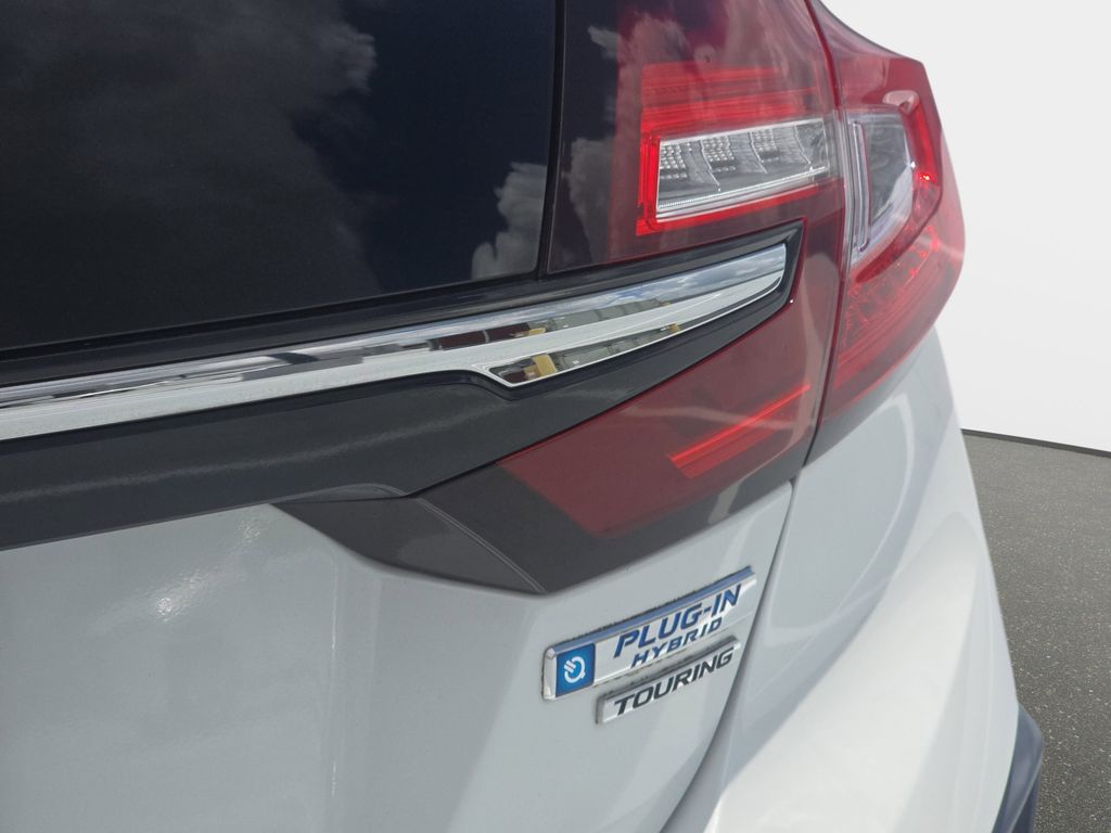 Used 2018  Honda Touring image 29