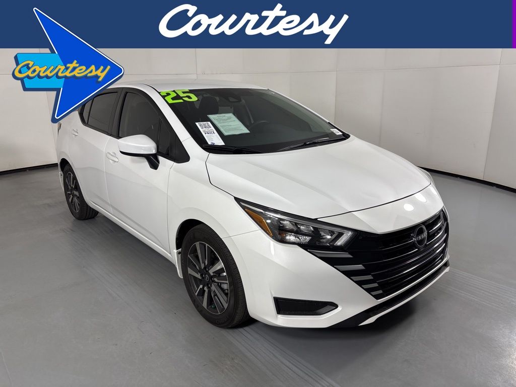 Aspen White Tricoat 2025 Nissan Versa SV FWD Sedan Front-Wheel Drive Continuously Variable Transmission