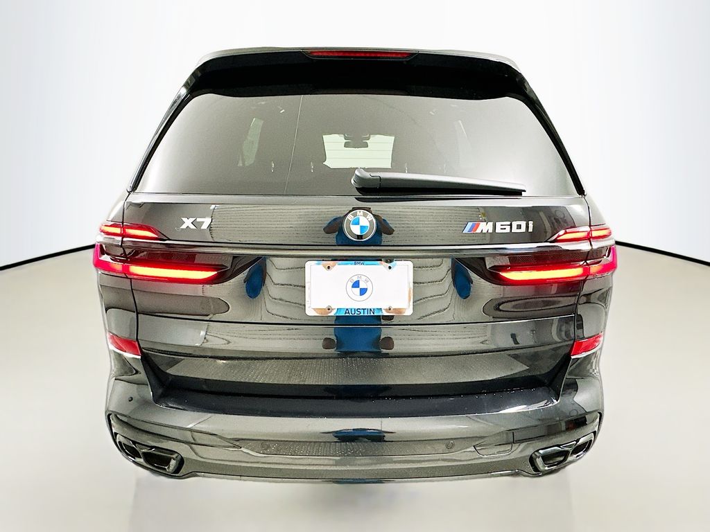 Thumbnail: 2026 BMW X7 - 6