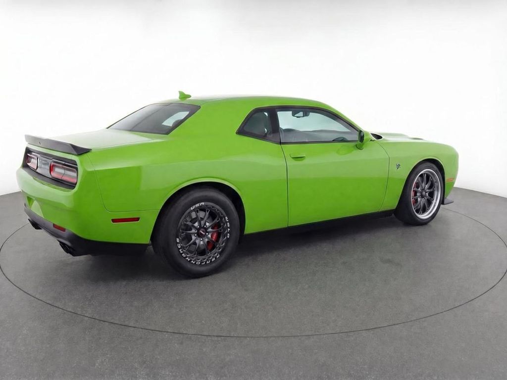 2023 Dodge Challenger SRT - Photo 8