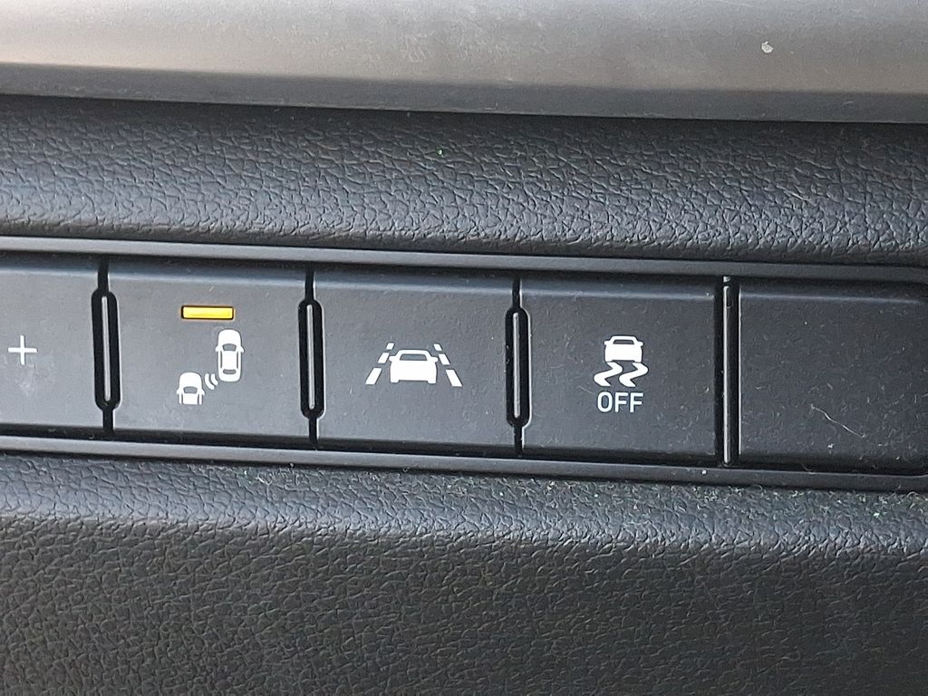 Thumbnail: 2020 Kia Telluride - 26