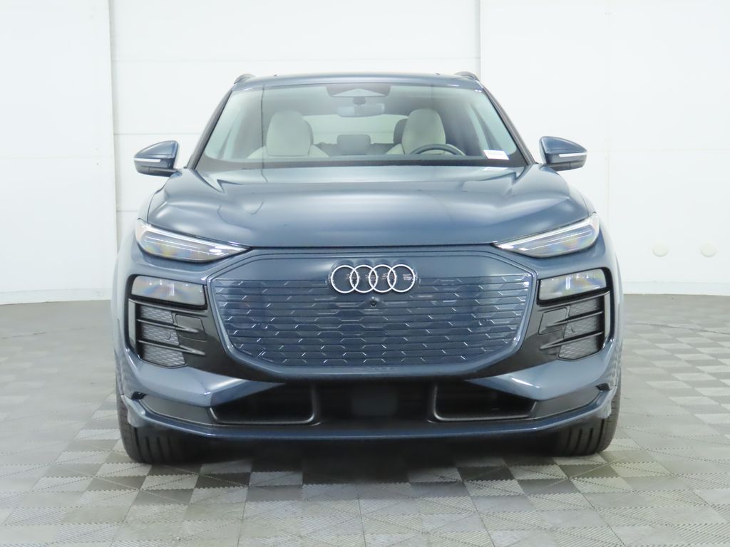 Thumbnail: 2025 Audi Q6 e-tron - 2