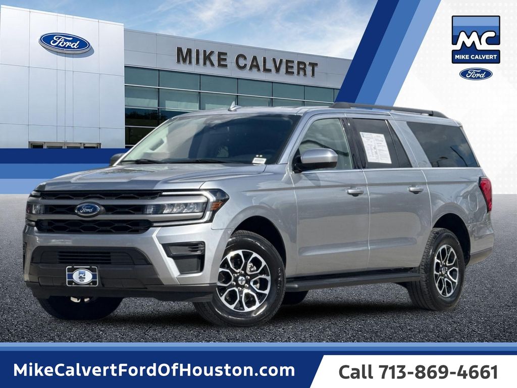Silver Metallic 2024 Ford Expedition SUV / Crossover Four-Wheel Drive Automatic