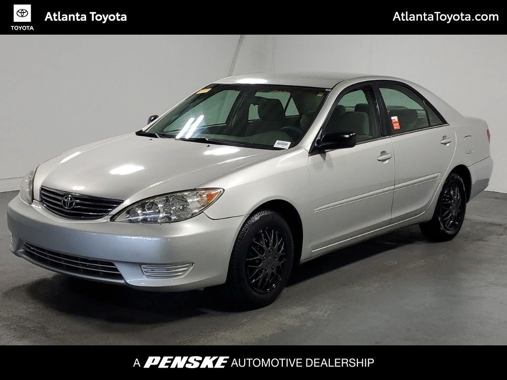 2005 Toyota Camry LE -
                Duluth, GA