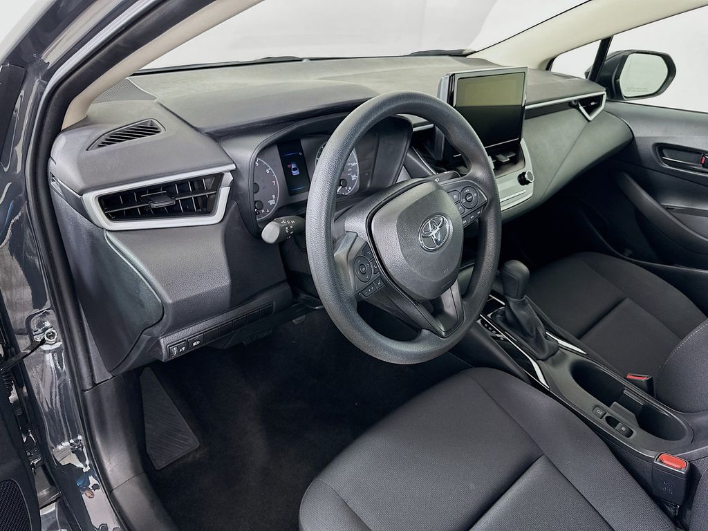 Thumbnail: 2025 Toyota Corolla - 9