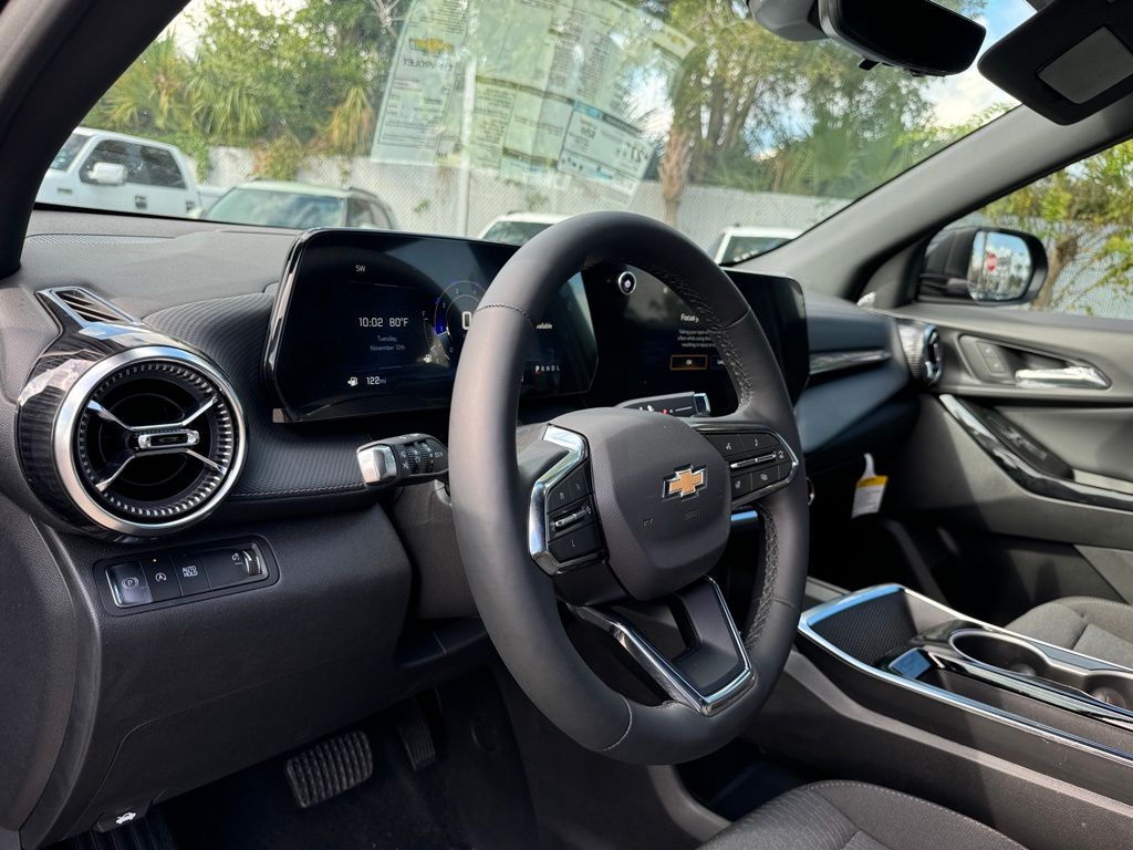 2025 Chevrolet Equinox LT 26