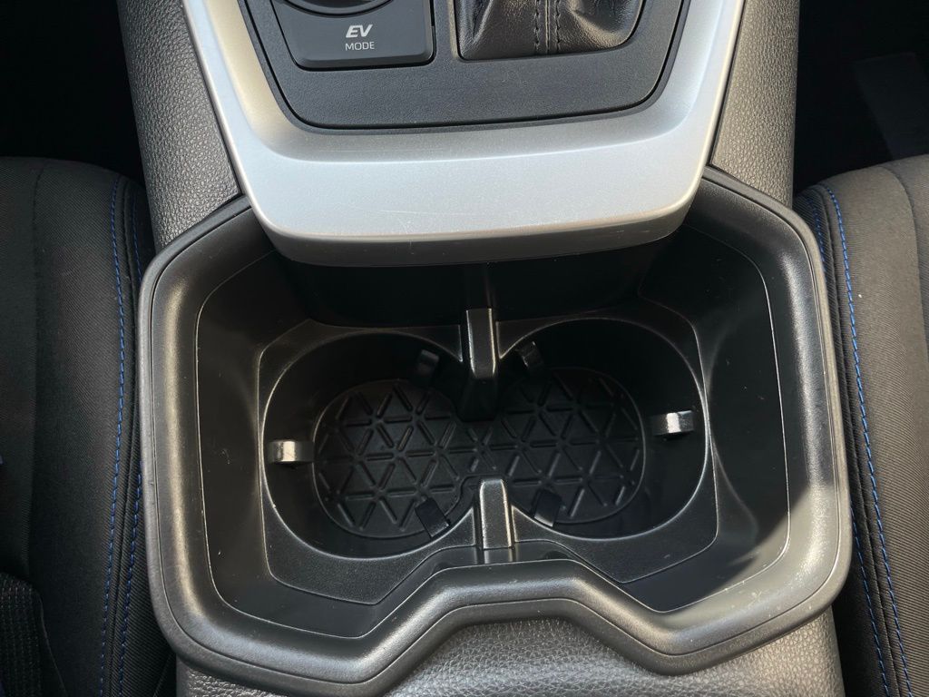 Thumbnail: 2024 Toyota RAV4 - 21