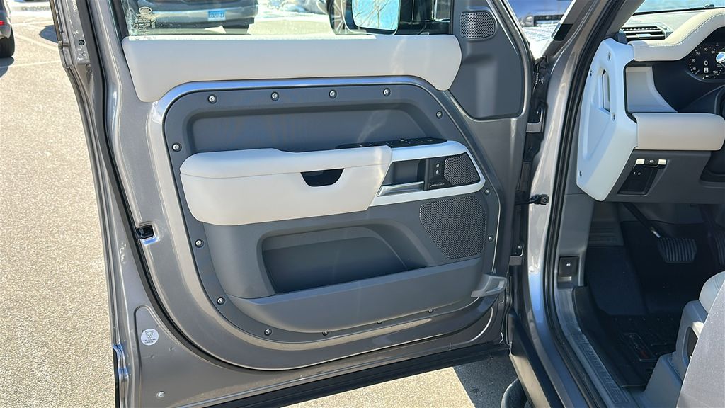 used 2021 Land Rover Defender 110 car, priced at $41,987