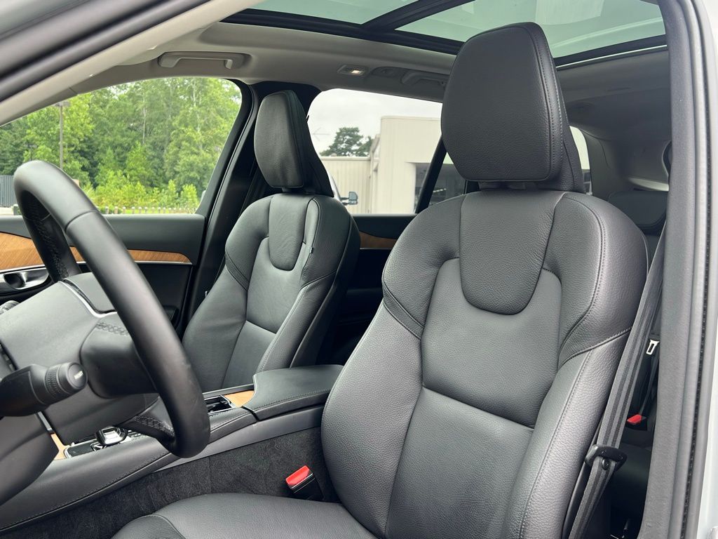 2024 Volvo XC90 B5 Plus - 4