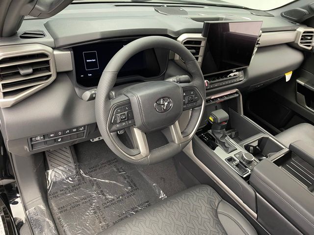 Thumbnail: 2025 Toyota Tundra - 12