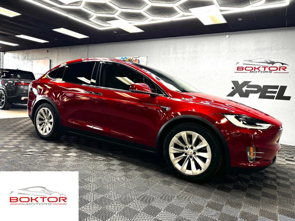 2017 Tesla Model X 75D AWD