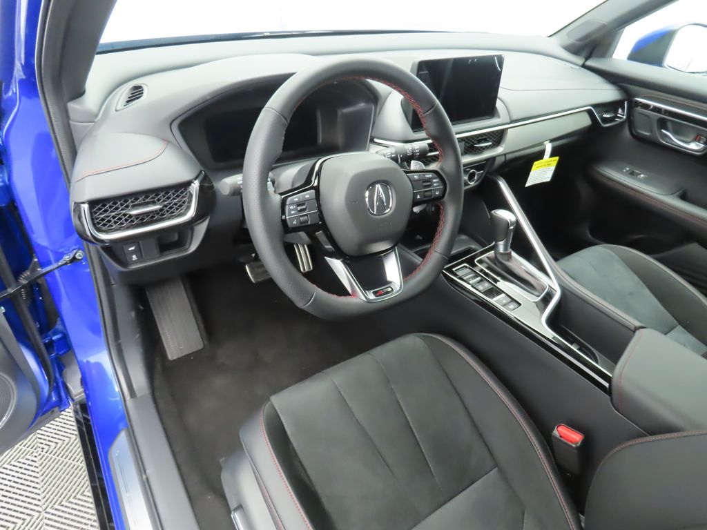 Thumbnail: 2025 Acura ADX - 10