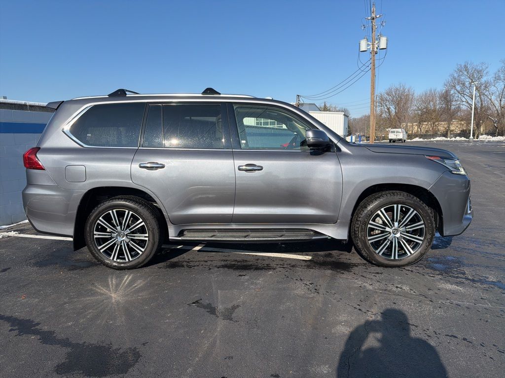 Thumbnail: 2020 Lexus LX - 6
