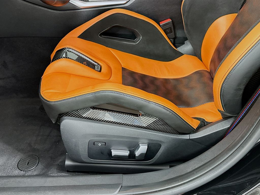 Thumbnail: 2021 BMW M3 - 16