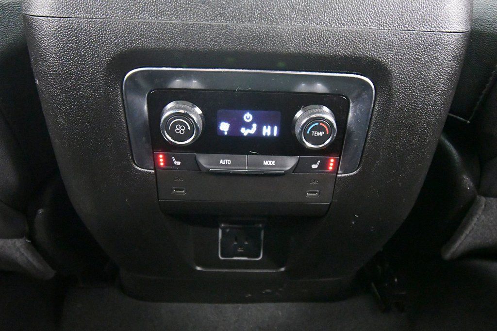 Used 2025 Chevrolet Suburban SUV