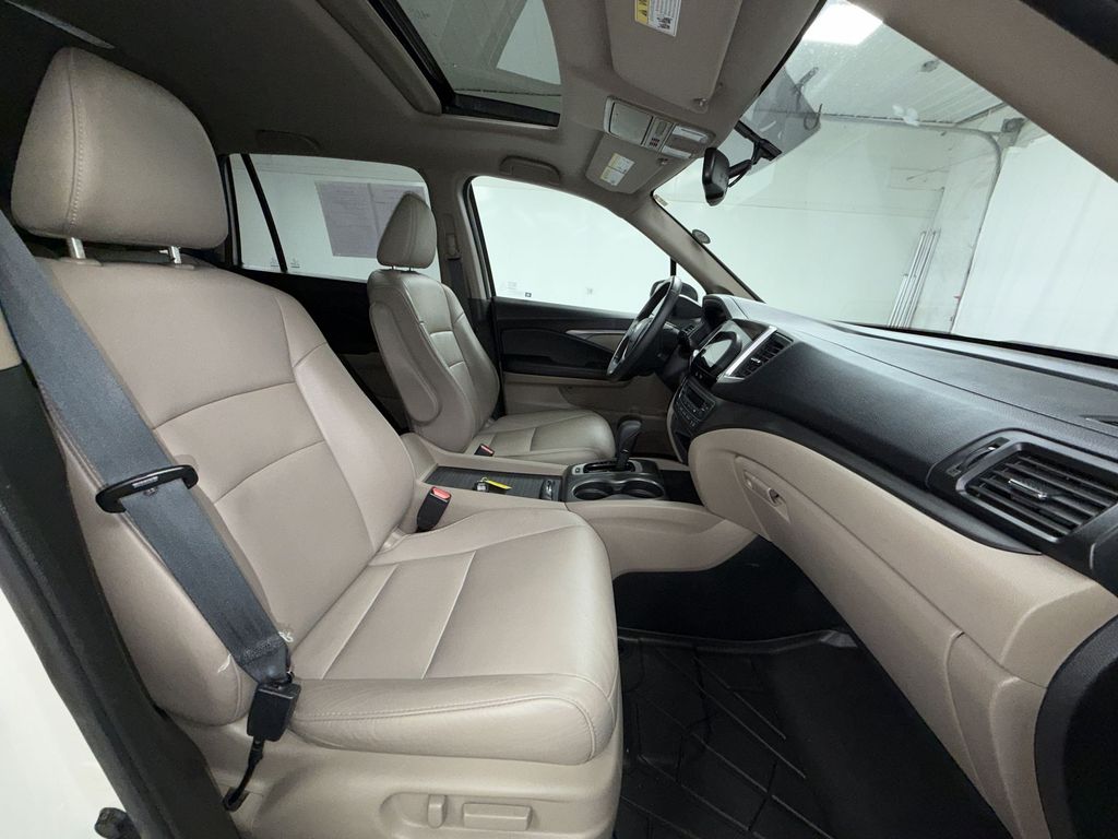 Used 2017 Honda Pilot SUV