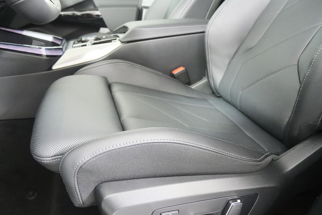 Thumbnail: 2026 BMW X3 - 10