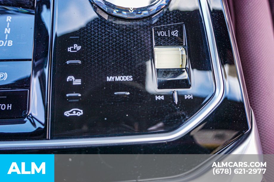 Used 2025 White BMW eDrive50 image 48