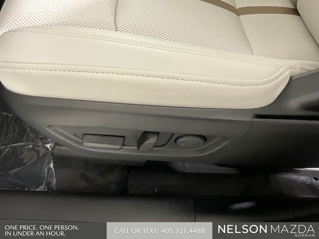 New 2026 White Mazda 3.3 Turbo Premium Plus image 25