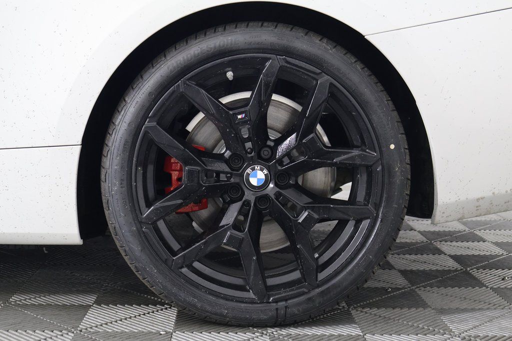 Thumbnail: 2026 BMW 4 Series - 11