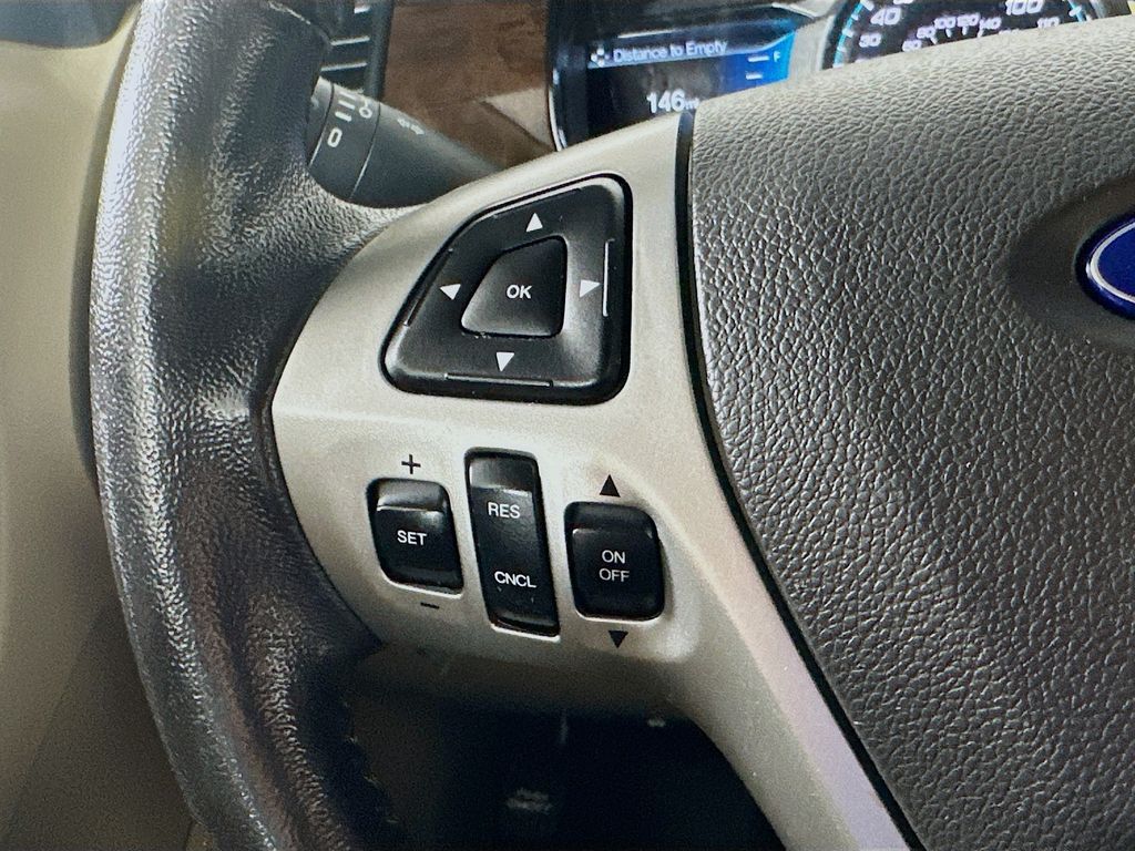 Used 2018 Red Ford Limited image 25