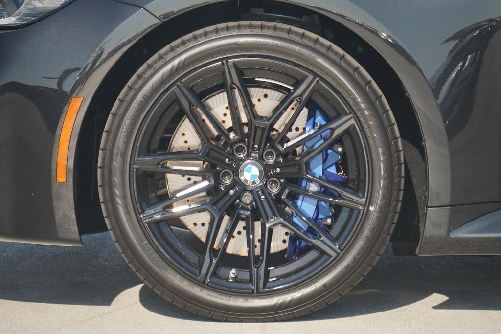Thumbnail: 2025 BMW M2 - 5