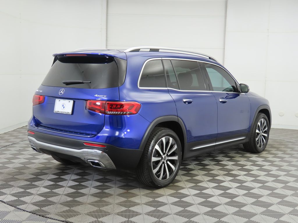 2022 Mercedes-Benz GLB 250 5