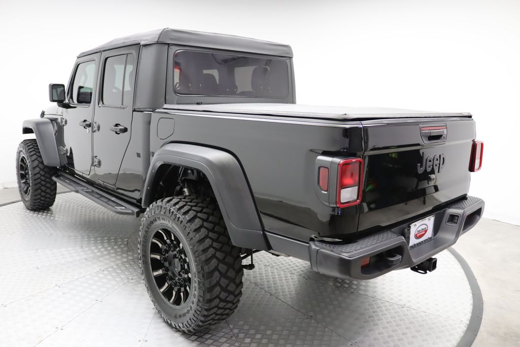 Thumbnail: 2023 Jeep Gladiator - 11