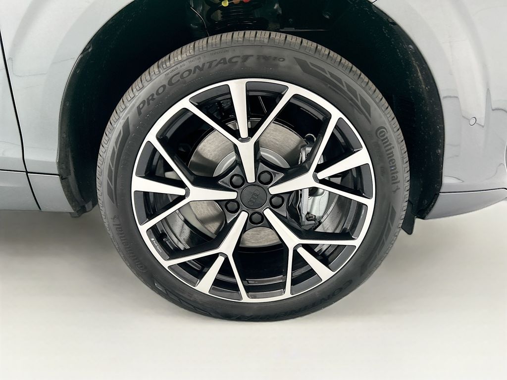 Thumbnail: 2026 Audi Q3 - 31