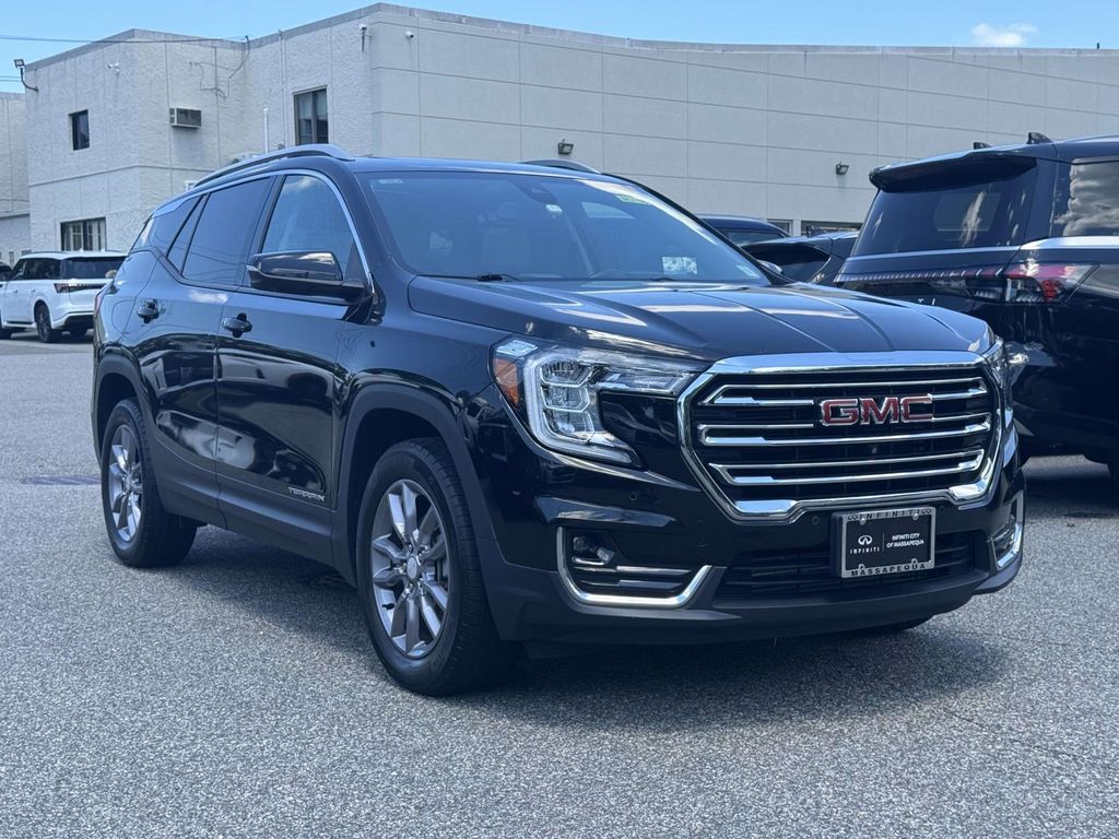 2023 GMC Terrain SLT AWD
