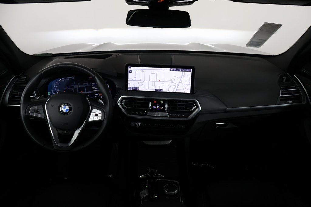 2024 BMW X3 sDrive30i 8