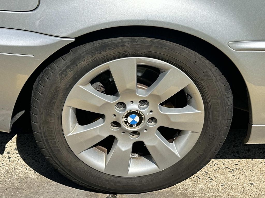 Thumbnail: 2006 BMW 3 Series - 16
