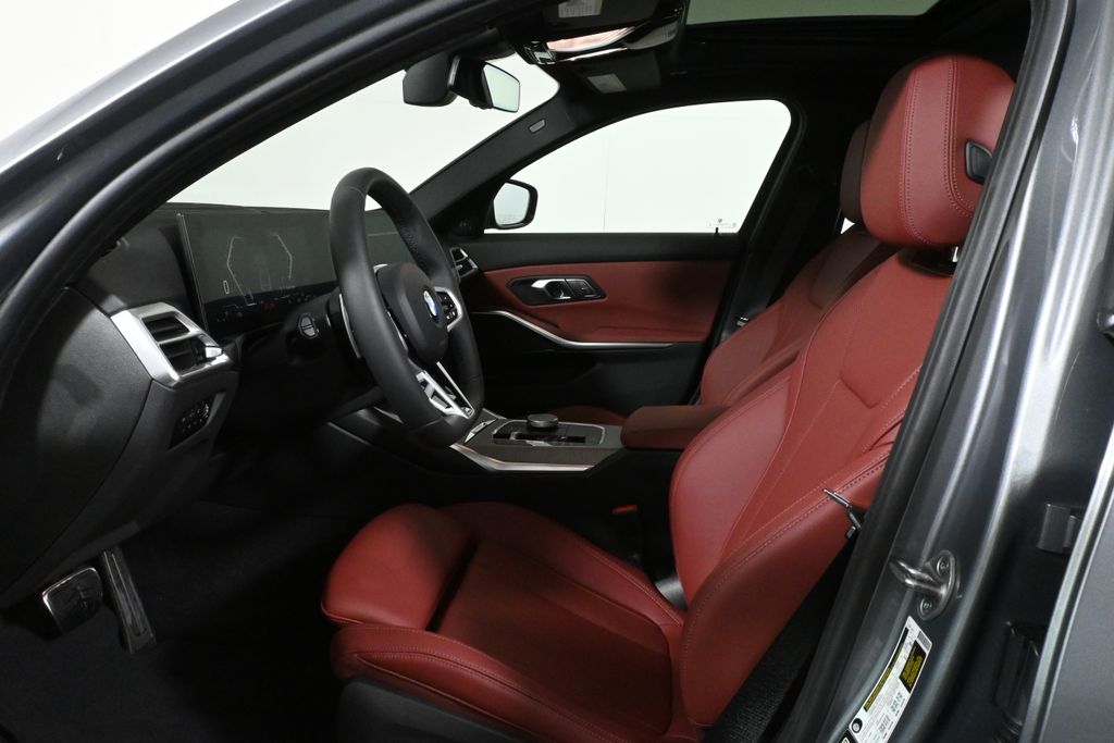 Thumbnail: 2026 BMW 3 Series - 3