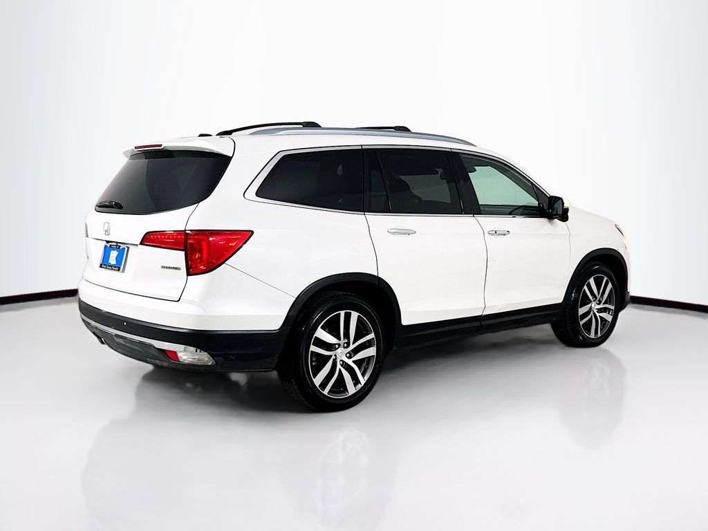 Used Car 2016 Honda Pilot  Touring For Sale Under $20,000 In Austin, Texas