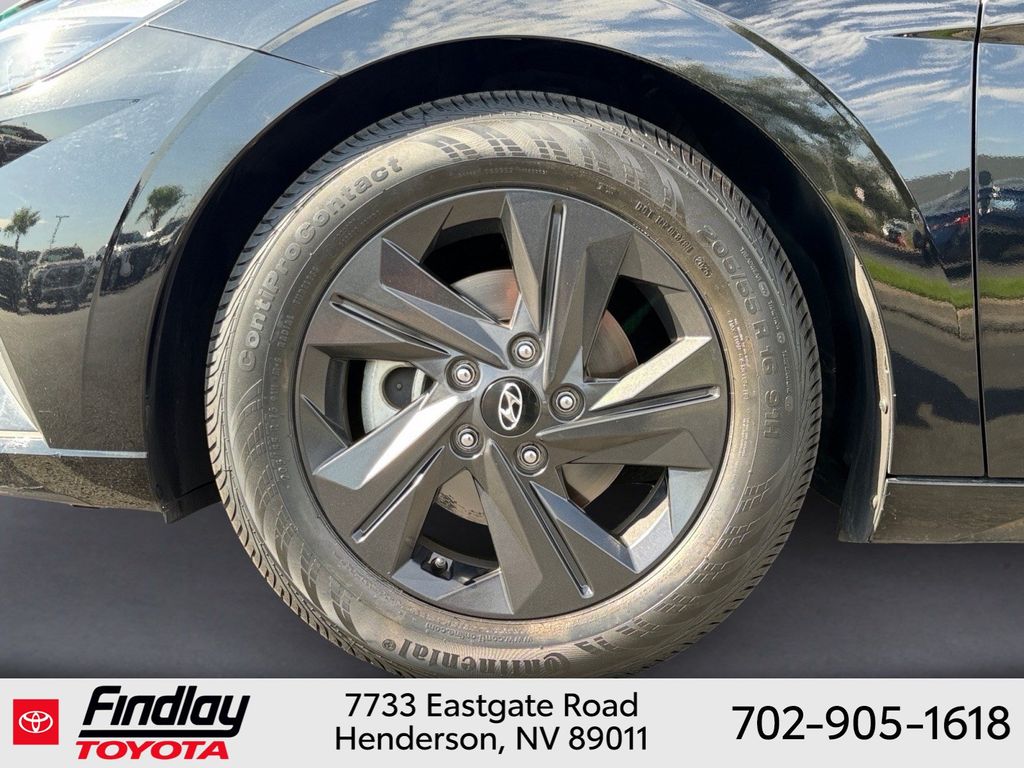 Used 2021 Hyundai Elantra Sedan