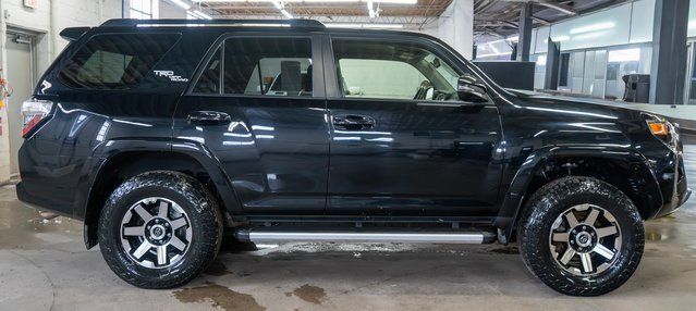 2019 Toyota 4Runner TRD Off-Road Premium - 4