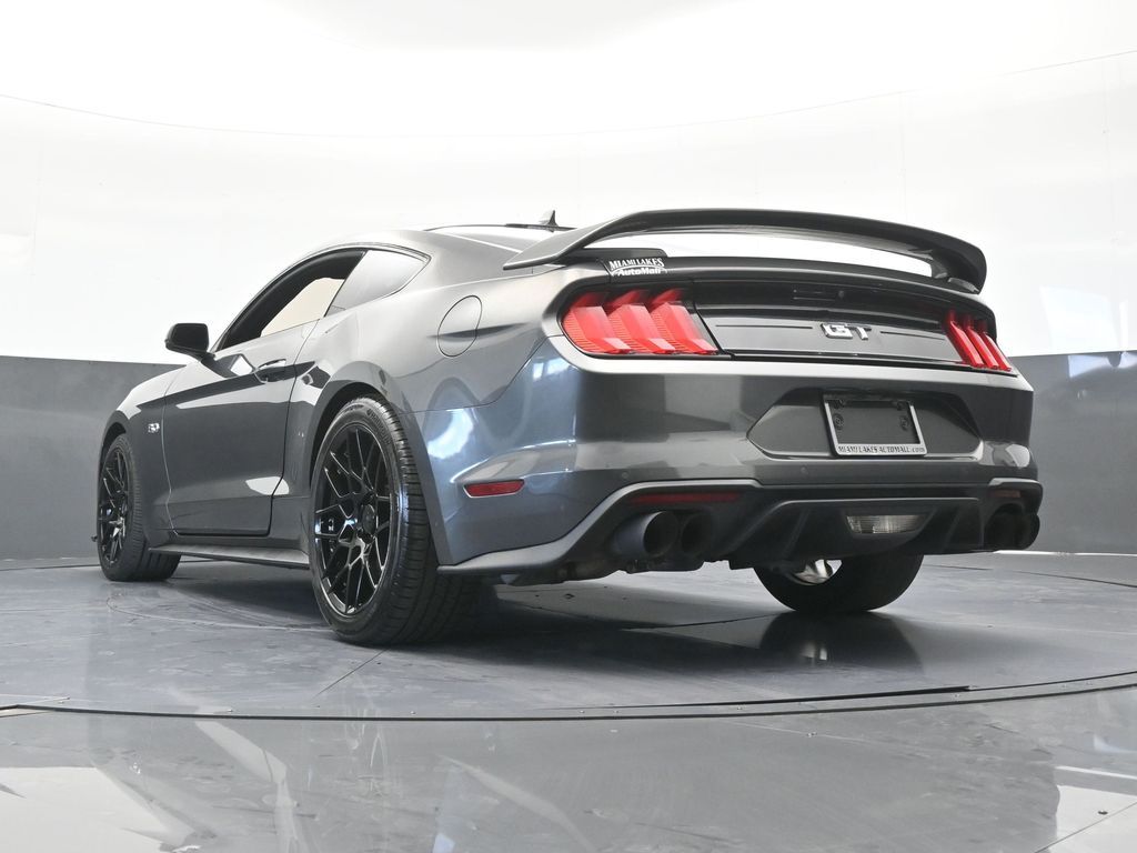 Used 2020 Magnetic Ford GT Premium image 46