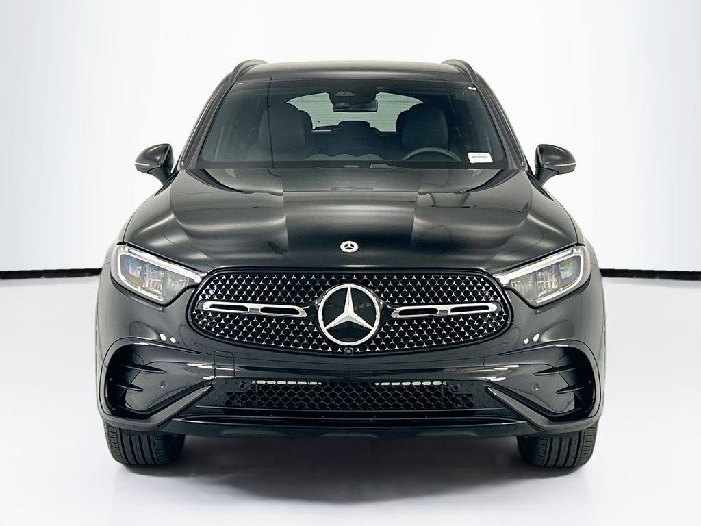 Thumbnail: 2026 Mercedes-Benz GLC - 2
