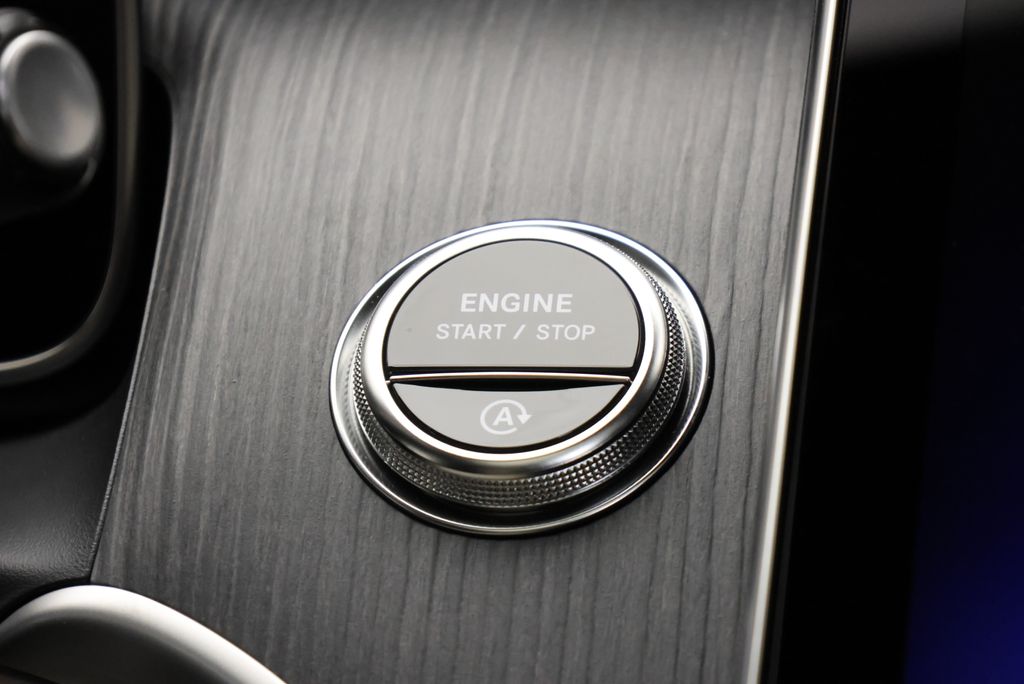 Thumbnail: 2027 Mercedes-Benz GLC - 24