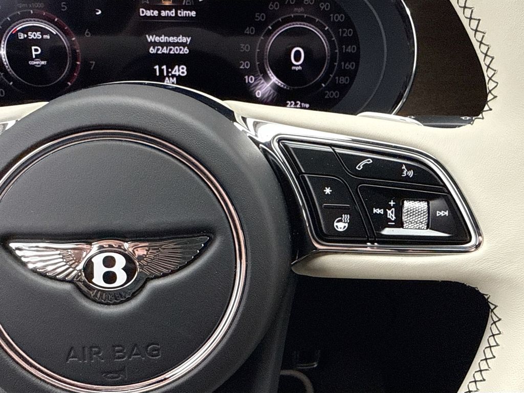 Thumbnail: 2026 Bentley Bentayga - 12