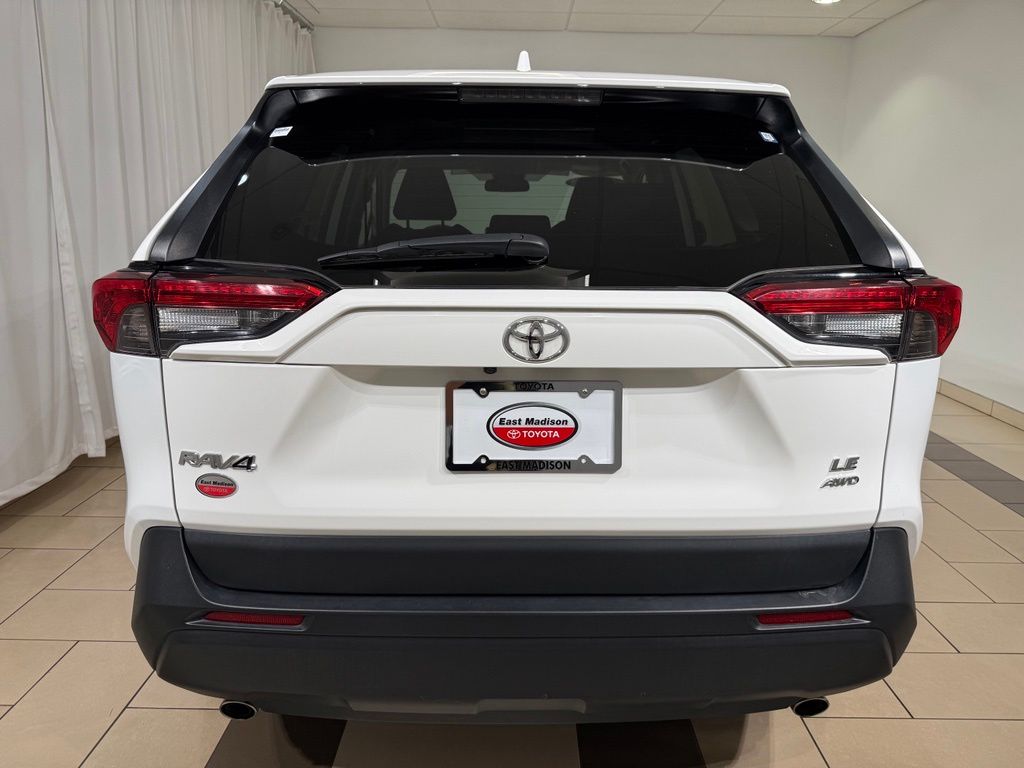 Thumbnail: 2025 Toyota RAV4 - 4