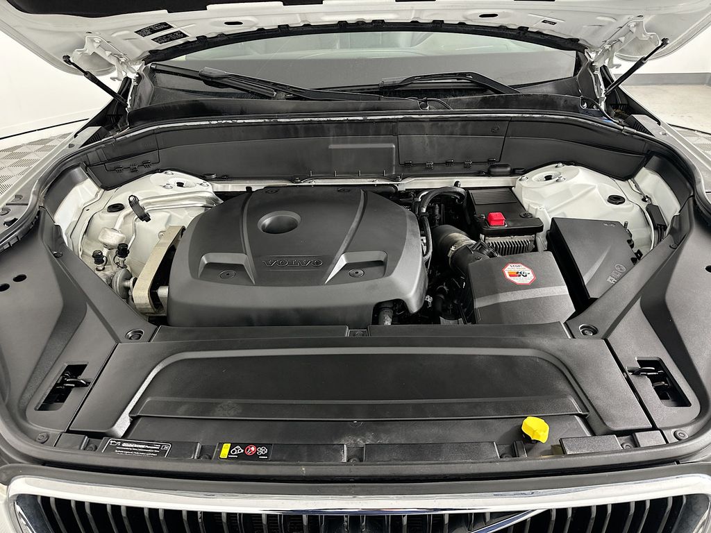 Thumbnail: 2018 Volvo XC90 - 31