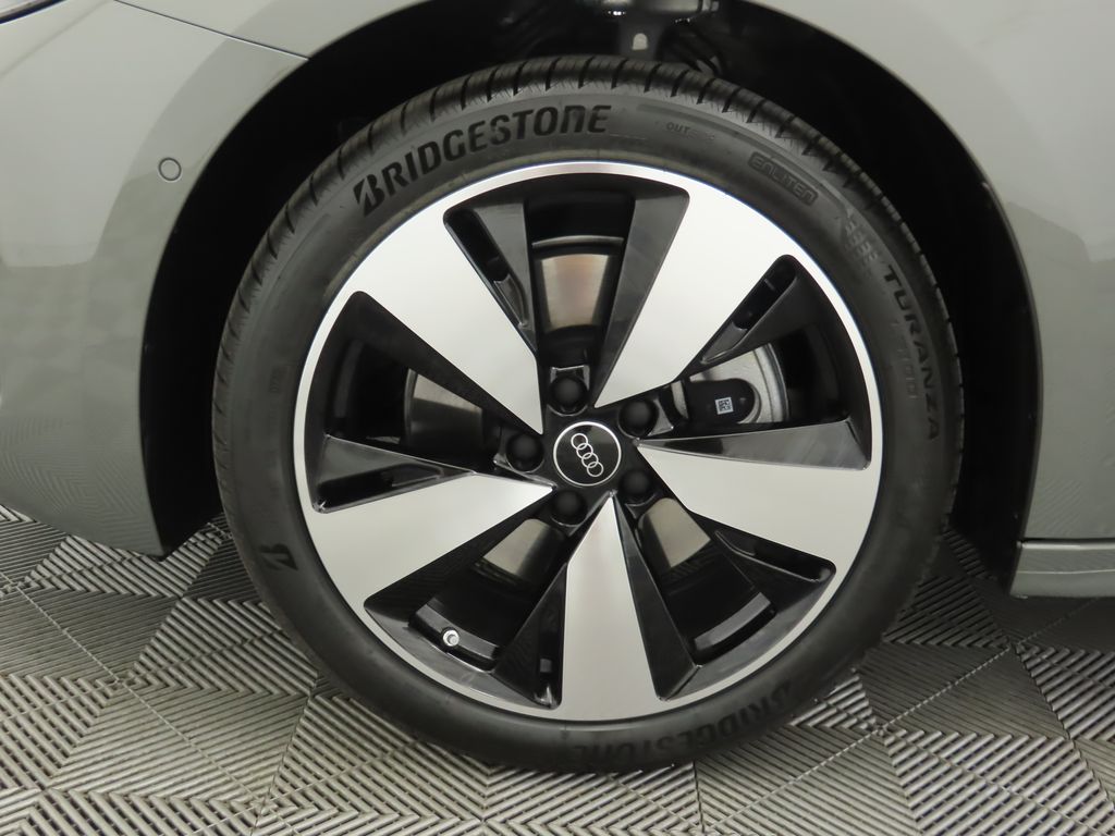 Thumbnail: 2025 Audi A5 - 32