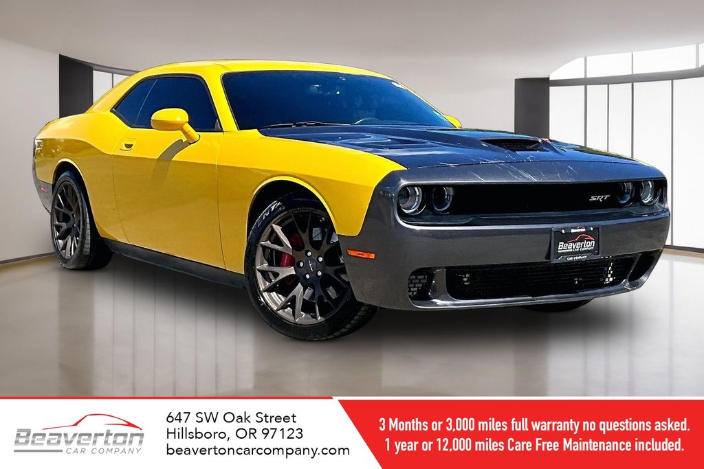 Detonator Yellow Clearcoat 2010 Dodge Challenger Coupe Rear-Wheel Drive 6-Speed Manual