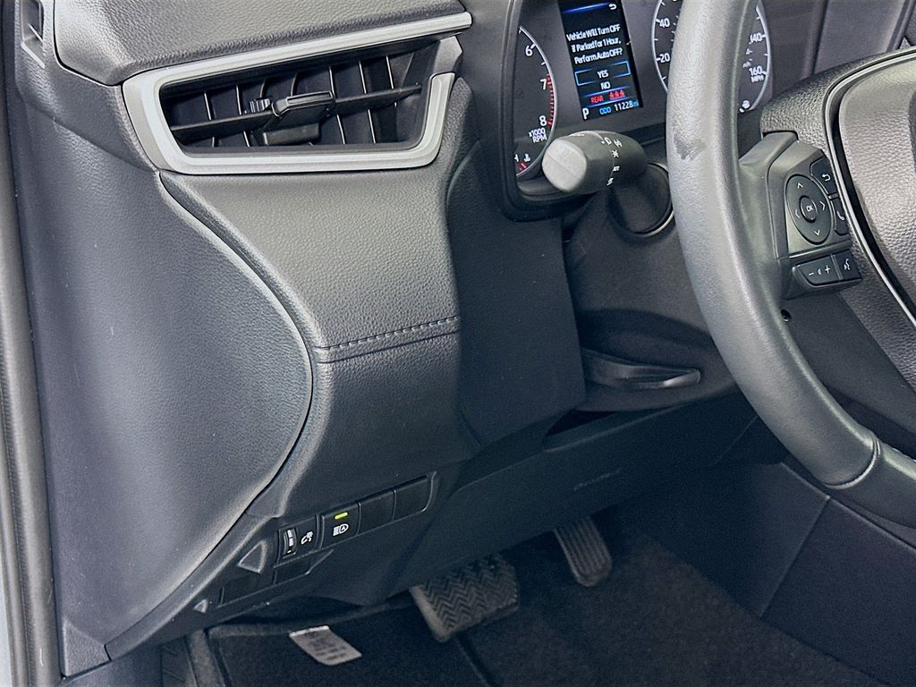 Thumbnail: 2024 Toyota Corolla Cross - 10