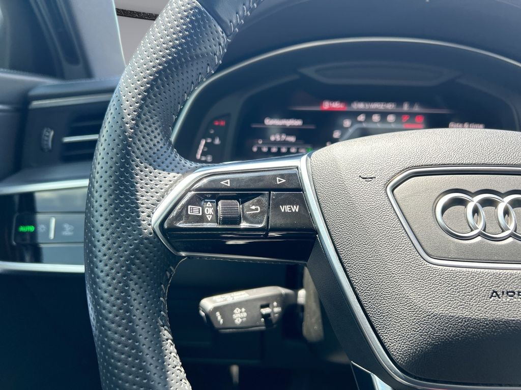 Thumbnail: 2021 Audi S6 - 24