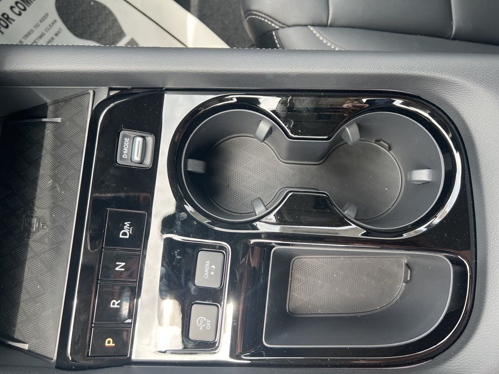 2025 Champagne Silver Metallic Nissan Murano SL AWD SUV